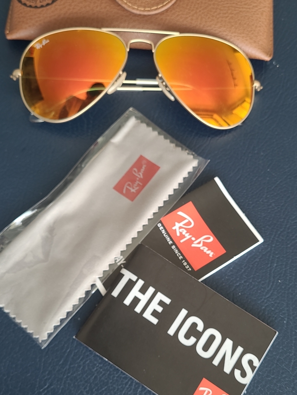 Ray Ban Orange/Red Mirrored Aviator Flash - Picture 3 of 4